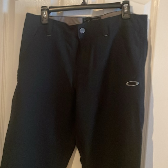 Oakley Golf Pants - Picture 2 of 5